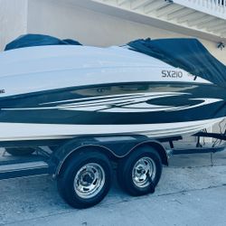 2009 Clean Yamaha SX 210 Serviced Boat with trailer -