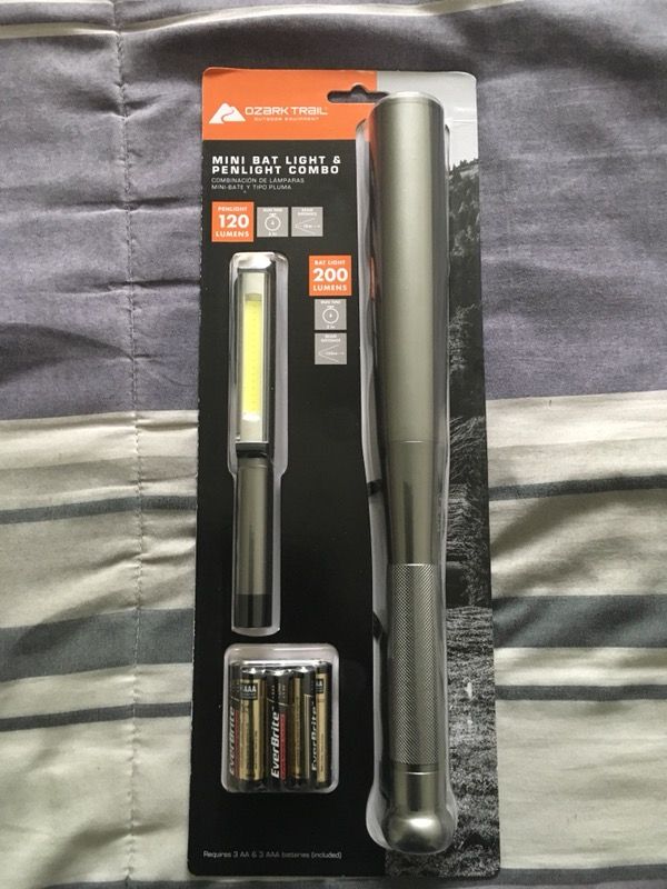 Ozark trail mini bat light and penlight combo