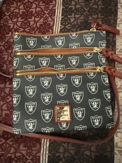 Raiders Dooney Crossbody purse
