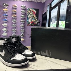 Jordan 1 High Black White