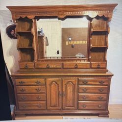 Dresser & Mirror 