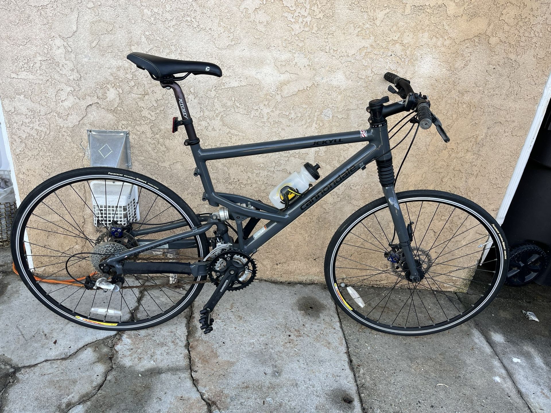 Cannondale Jekyll Bike