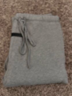 Dark oat large essentials sweats