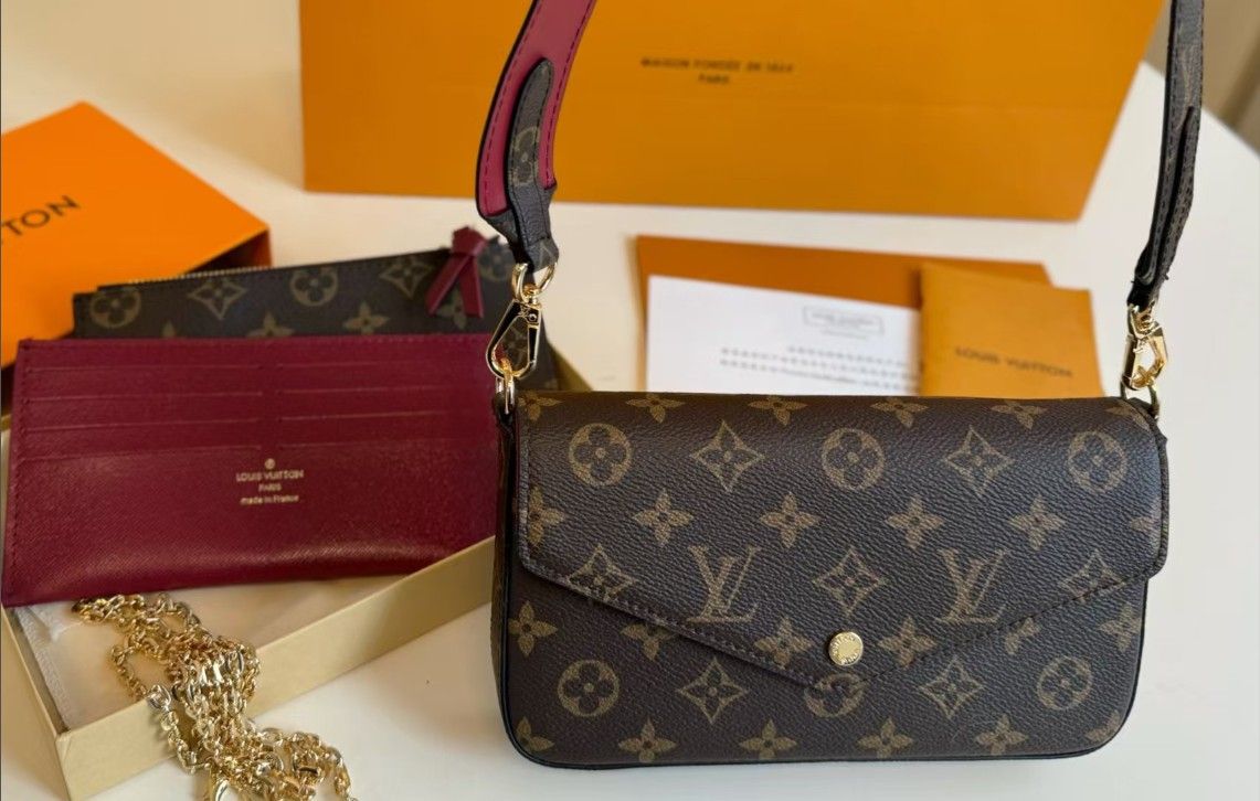 Felicie Pochette Underarm Bag