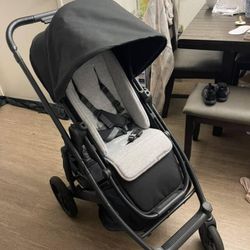 Uppa Baby JAKE Stroller and Carseat