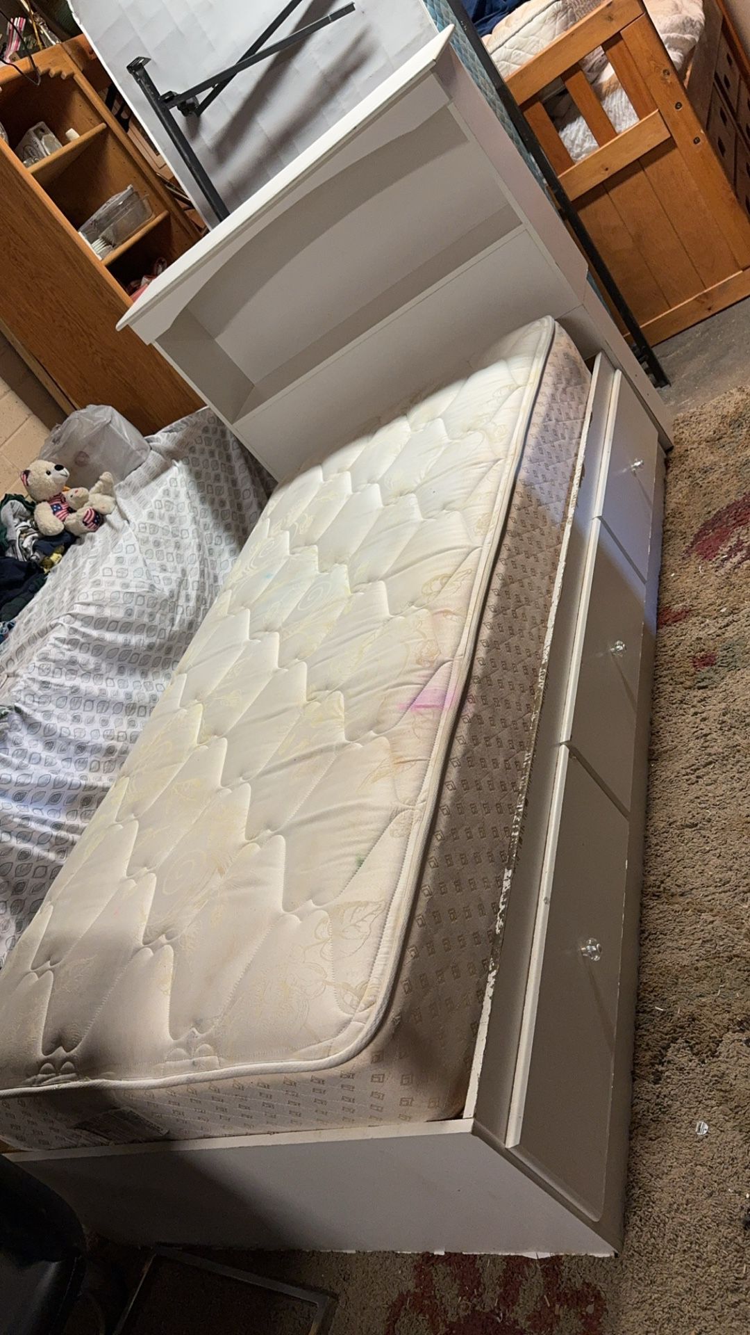 White Twin Bed With Drawers