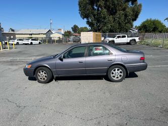 1999 Toyota Camry