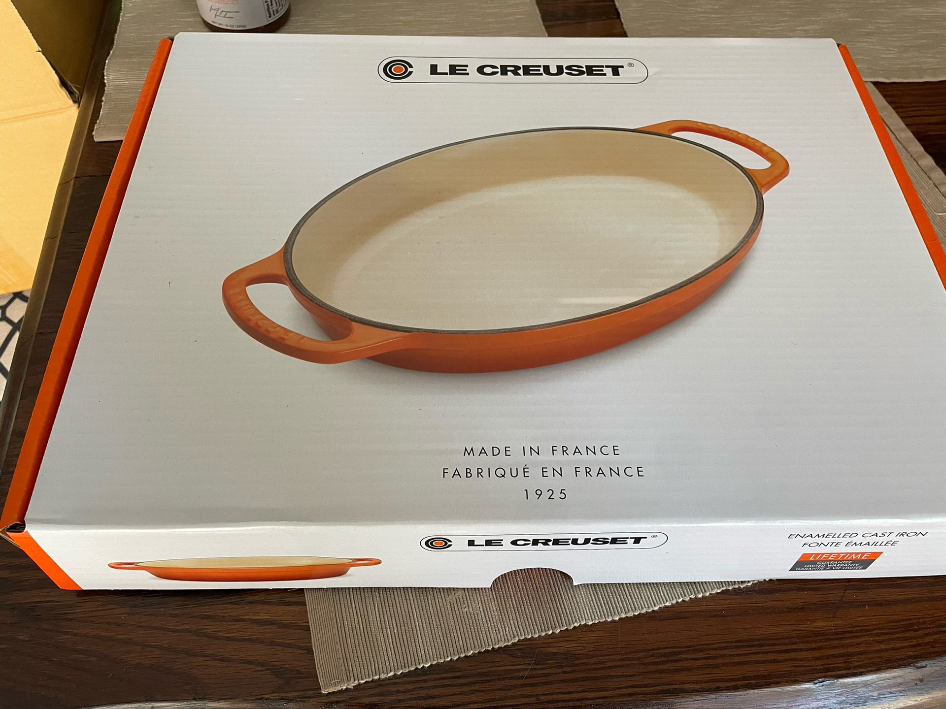 Le Crueset Signature Oval baker