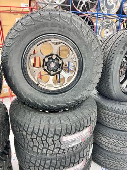 17” Mt tire  Wheel tire  Buy cash carry Oem  ——$1350 to go  6x139 GMC Chevy Toyota Nissan