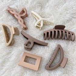 New Women’s Headbands – $2 Each
