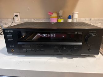 Kenwood VR-606 Audio-Video Surround Receiver