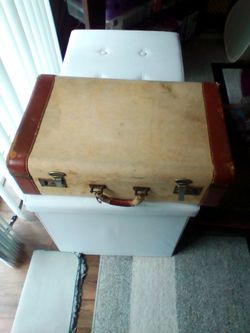 Suitcase vintage