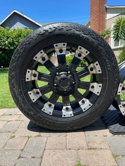 5 lug nut rims / rines de 5 birlos (5x150) Size: 20”