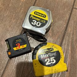 3 Tape Measures 