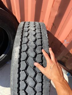 Used/new semi truck tires commercial tires