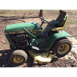 John Deer Garden Tractor