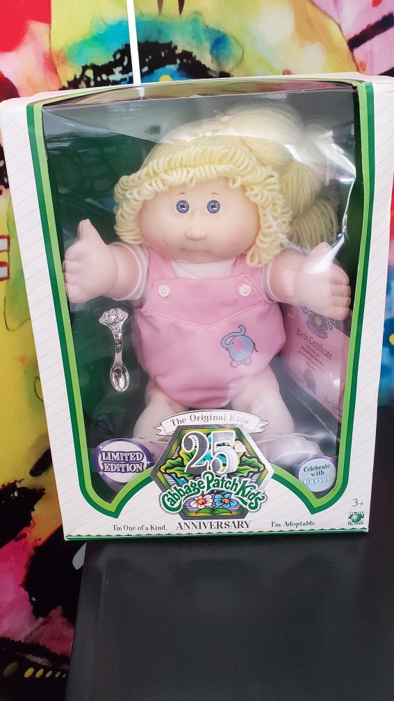 Limited Edition 25th Anniversary Collection Cabbage Patch Doll