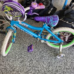 Girl’s 16” Bike w/Training Wheels
