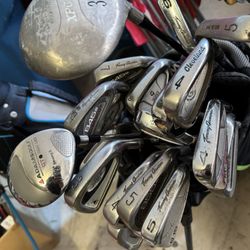 20 Golf Clubs With Golf Bag 