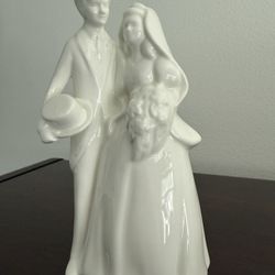 Royal Doulton Bride & Groom Cake Topper
