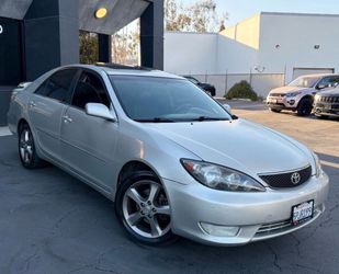 2005 Camry (Clean title)