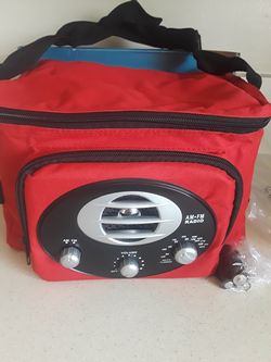 LONCHERA CON RADIO NUEVAS