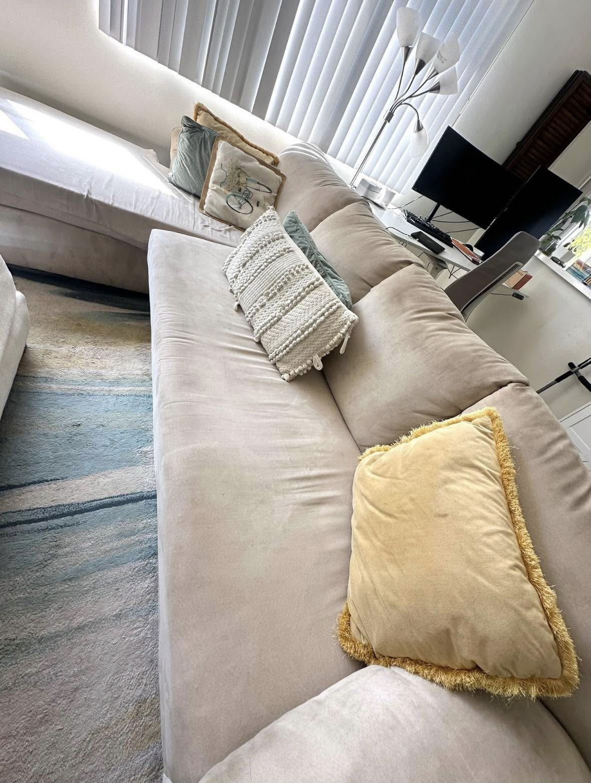 L-Shaped Comfy Couch!