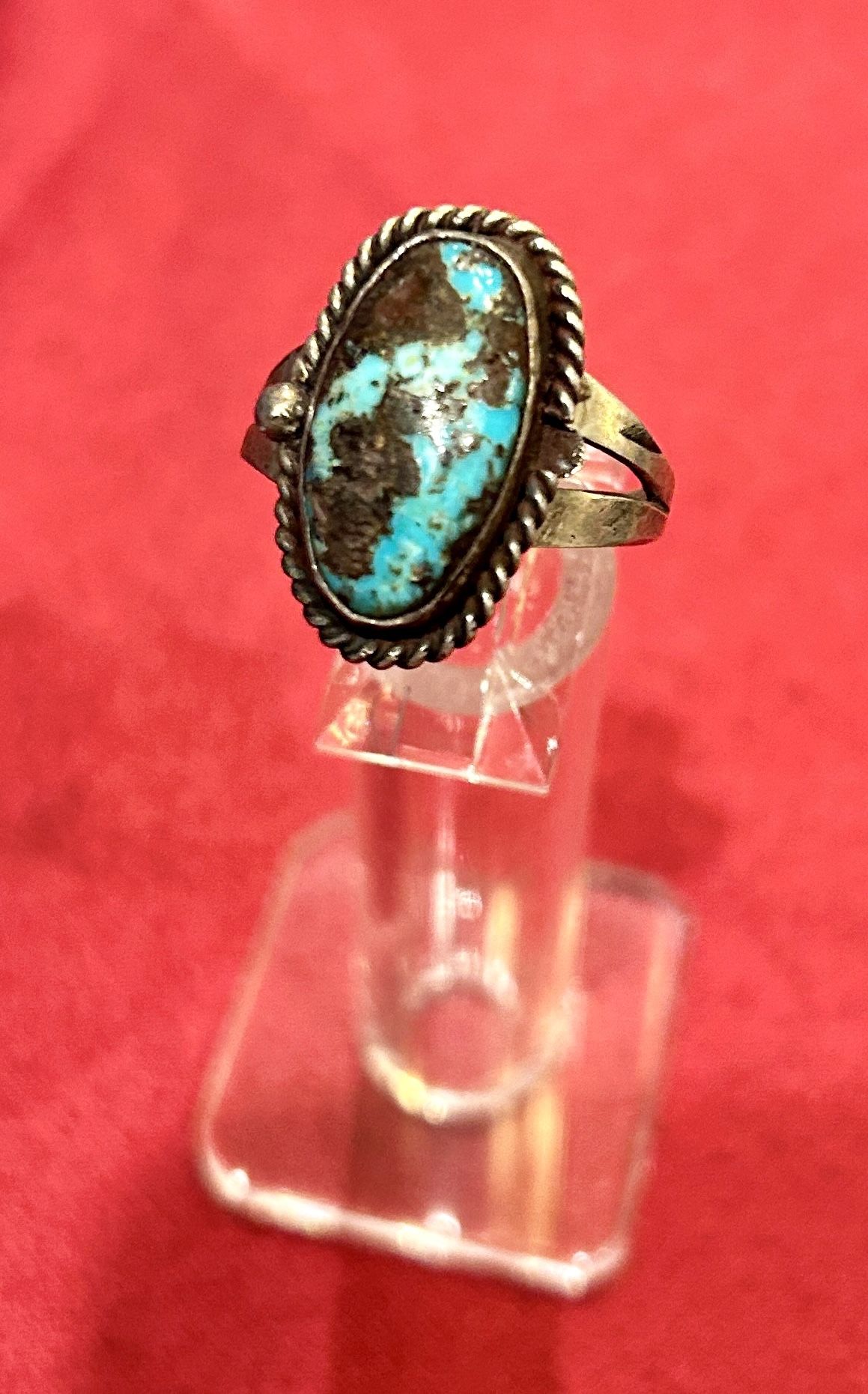 Beautiful Sterling Silver Turquoise Native American Navette Ring