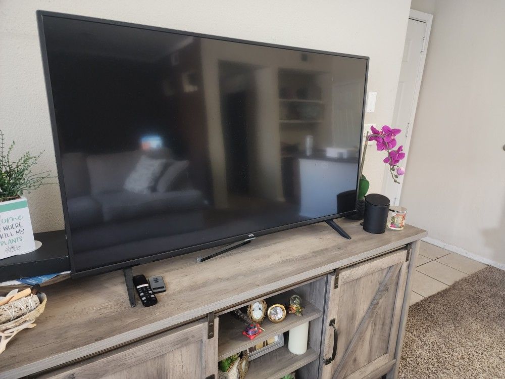 50" TCL TV