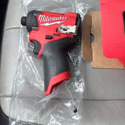 Milwaukee Impact Driver 