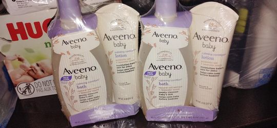 Aveeno Baby bath set