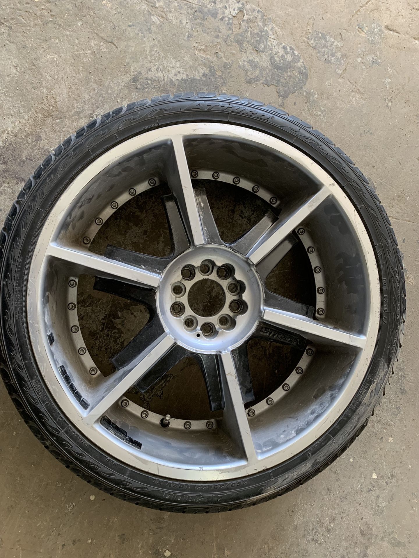 BMW X5 tire and rims