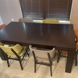 Table Set W/6 Chairs