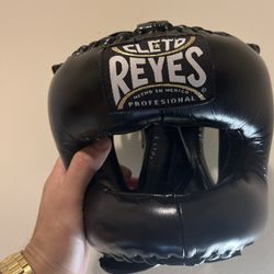 Cleto Reyes Boxing Headgear