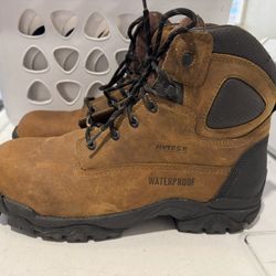 HyTest Men’s Leather Electrical Hazard Composite Toe Hiker Boots Size 10.5M