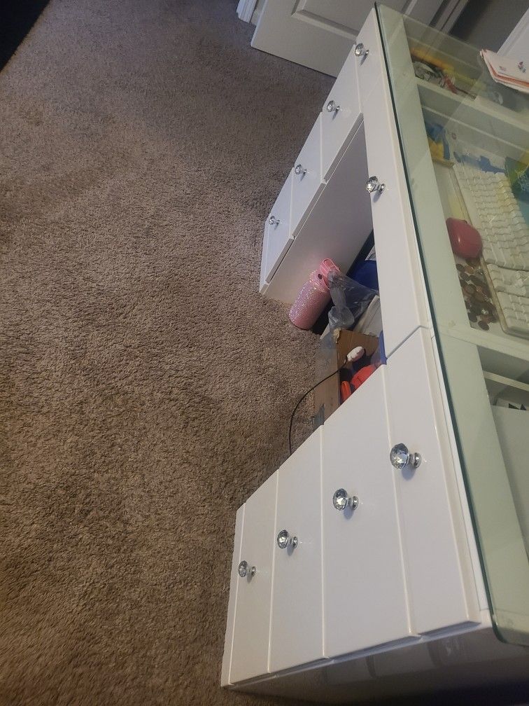 Beautiful Like- New Solid Glass Top Desk