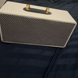 Amped Speaker 