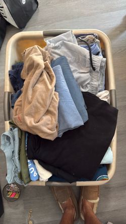 CLOTHES