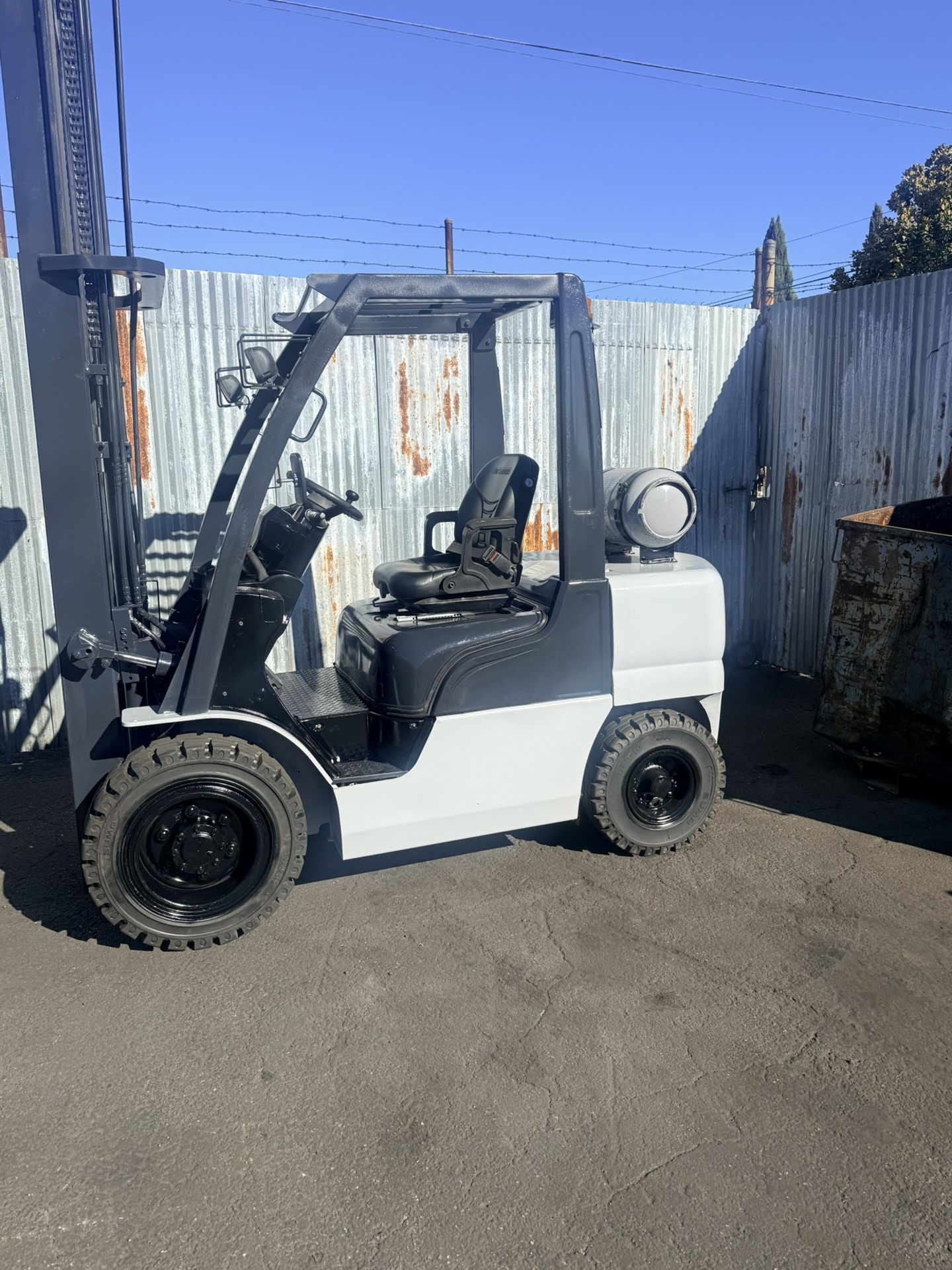 Forklift