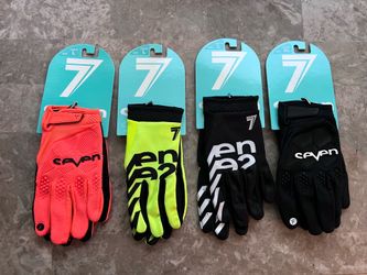 Youth Seven riding gloves