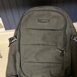 Tzowla Laptop Backpack Lightly used For Sale