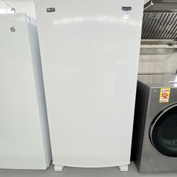 Maytag 33 “ 19.6 Cu Ft Capacity Freezer 