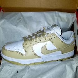 Nike Dunk Low  "Team Gold"