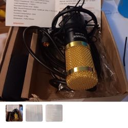 Microphone Condenser  New In Box