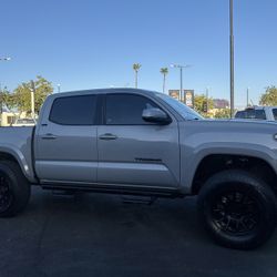 2020 TACOMA SR5 $35.995