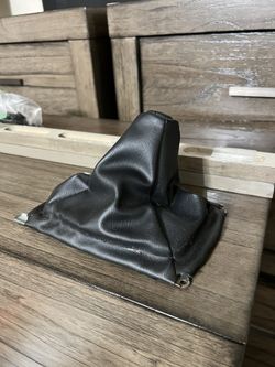 94-01 Acura Integra Shift Boot OEM