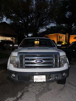 Ford Lariat F150