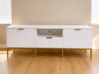 65 inch White with USB Color change