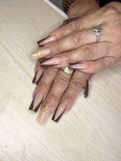 Nails Supply