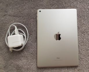 IPad 6th Generation Unlocked